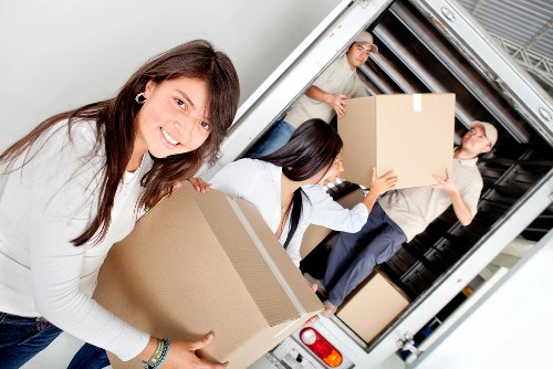 Professional packing materials used for fragile household items